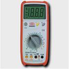 防表筆誤插裝置;數(shù)據(jù)保持,顯 示 器：最大顯示數(shù)1999，字高28mm,直流電壓;交流電壓;直流電流;交流電流;電阻;電容,頻率;溫度,帶蜂鳴器通斷測試;二極管測試;晶體管hFE測試. 
