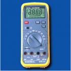 直流電壓； 交流電壓；直流電流；交流電流；電阻;電容；頻率；溫度；帶蜂鳴器通斷測試;二極管測試;晶體管hFE測試. RS232C串行通訊接口． 