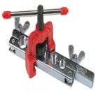 擴(kuò)管器: 擴(kuò)孔直徑范圍從3/16"至5/8"。擴(kuò)孔器由鑄造的擴(kuò)孔支架和呈45?角的鋁制V形擴(kuò)孔組成
