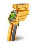 Fluke576紅外線測溫儀 測量溫度為-30～900℃(-25至1600 °F),D:S=60:1標準焦距 ,光譜響應(yīng)8μm至14μm,激光瞄準:三點同軸激光,顯示分辨率:0.1℃

