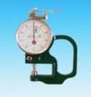 HG-1030B  測(cè)厚儀主要用于測(cè)量紙張、皮革、橡膠、織物及各種金屬板材、塑料板等的厚度。測(cè)量范圍:0-10,分度值:0.01,測(cè)量深度:30,測(cè)厚規(guī)的測(cè)力可根據(jù)用戶要求特殊制作。
