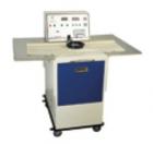 YG461E型數(shù)字式透氣量儀  用于測試各類機織物，針織物，非織造物和工業(yè)濾材等透氣性測試。壓力量程:0~300Pa;被測織物厚度≤12mm;測試誤差≤±2%;可測透氣量率:0.2-12826mm/s 
  
 

 