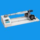 功能：
ANJ扭矩扳手檢定儀是檢定扭矩扳子、據(jù)矩起子的專用設(shè)備，主要用于檢測(cè)各種
定力式扭力板手，數(shù)顯式扭力板手、預(yù)置式扭力板手、扭力起子、螺絲刀和各種涉及
擰緊力的儀器和產(chǎn)品。廣泛應(yīng)用于電氣制造、機(jī)械制造、汽車輕工和專業(yè)科研和檢測(cè)行業(yè)。
