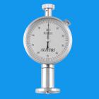 功 能：
LX邵氏C型硬度計(jì)是測(cè)定壓縮率為 50% 時(shí)應(yīng)力為 0.5kg/c㎡ 以上的含有發(fā)泡濟(jì)制成的橡塑微孔材料硬度，也可用于類(lèi)似硬度的其他材料。
