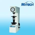 儀器簡介：
HRM-45DT型電動表面洛氏硬度計是一種通過電動加載、保荷卸荷的半自動測試金屬材料表面硬度的洛氏硬度計。具有操作更簡便、壓痕微小、精度高等特點。
