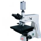 用途：
BX201E-D/CMM-88E 系列金相顯微鏡是適用于對(duì)不透明物體的顯微觀察。顯微鏡配有大移動(dòng)范圍的載物臺(tái)，落射照明器、平場(chǎng)消色差物鏡、大視野目鏡，圖像清晰、襯度好，同時(shí)儀器配有偏光裝置，是金屬學(xué)、礦物學(xué)、精密工程學(xué)、電子學(xué)等研究的理想儀器。金屬顯微鏡適用于學(xué)校、科研、工廠等部門使用。金相顯微鏡也適合醫(yī)藥、農(nóng)林、公安、學(xué)校、科研部門作觀察分析用，并能將所需要的圖片進(jìn)行編輯、保存和打印。
