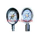 BZY-60型礦用測(cè)壓表是用來(lái)測(cè)量煤礦脈沖壓力大、使用環(huán)境惡劣條件下綜采設(shè)備壓力及峰值的儀表。由量程為60Mpa抗沖壓式壓力表（壓力表直徑是60mm）和外殼體及標(biāo)準(zhǔn)配件綜采插接頭組成，具有操作方便、穩(wěn)定性好、使用壽命長(zhǎng)、價(jià)格低等特點(diǎn)。