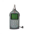 特點：

● 同時測量a、v、s三種振動量的有效值、峰值、峰峰值，以及F、S兩種時間計權(quán)；

● 可進行積分測量，計算并顯示振動的等效值；

● 可選配SD卡存貯數(shù)據(jù)，實現(xiàn)大容量存貯、錄音、U盤、讀卡器等功能。